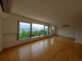 The Peak - Barker Villa 05