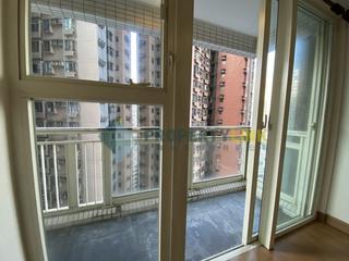 Soho - Centrestage 06