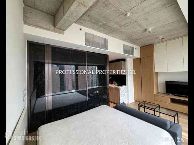 Mid Levels Central - Gramercy 02