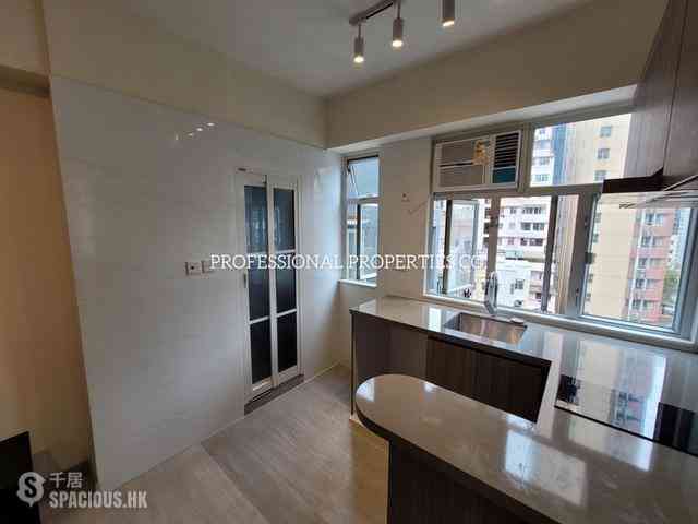 Central - 77-81, Hollywood Road 03