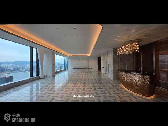Mid Levels West - The Legacy Phase 2 04