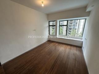 Mid Levels Central - Robinson Place Block 2 08
