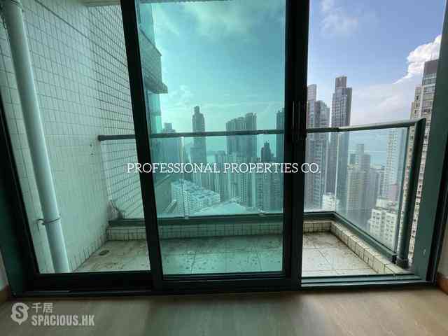 Kennedy Town - University Heights 07