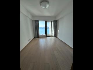 Fortress Hill - Harbour Glory Block 8 05