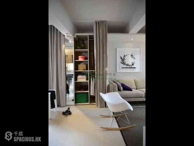 Soho - 46, Graham Street 06