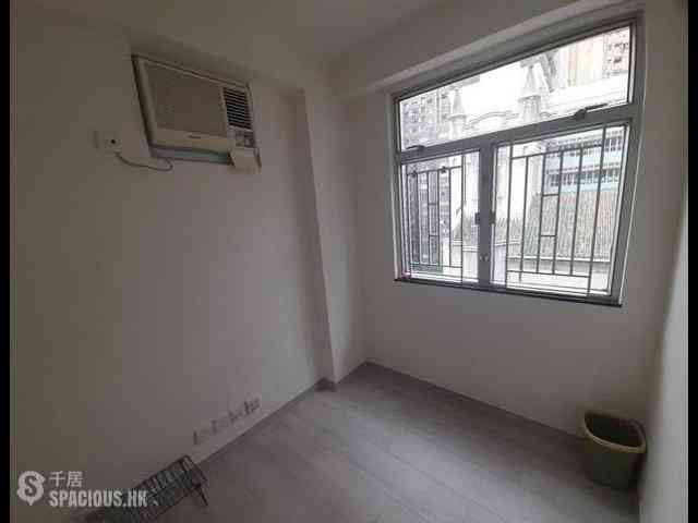 Sai Ying Pun - Wing Cheung Building 05