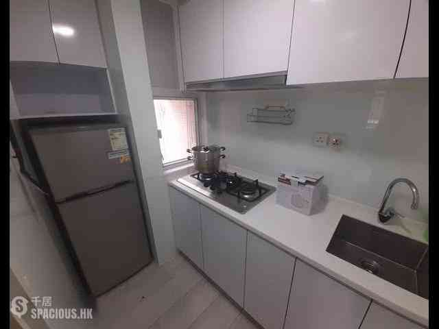 Sai Ying Pun - Wing Cheung Building 06