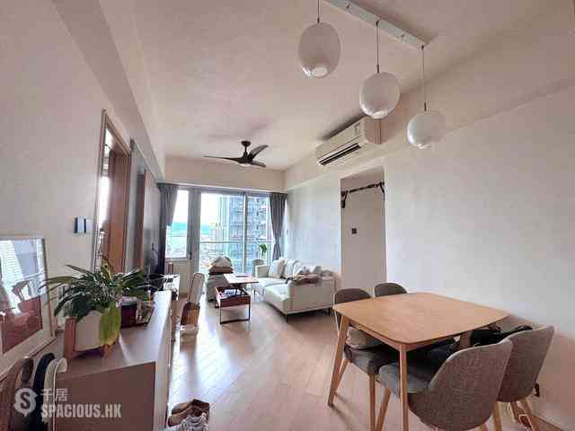 Tung Chung - Century Link Phase 1 Tower 6A 01