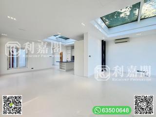 Clear Water Bay - Pik Uk 15