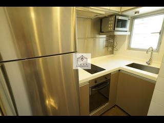 Mid Levels Central - Midland Court 09
