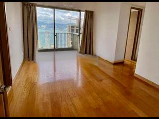 Sai Ying Pun - Island Crest 02
