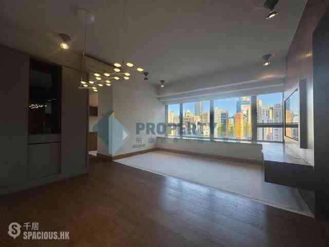 Soho - Centrepoint 02