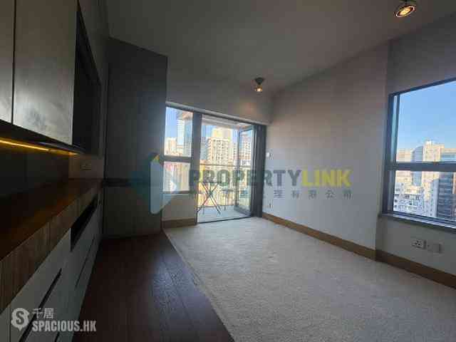 Soho - Centrepoint 05