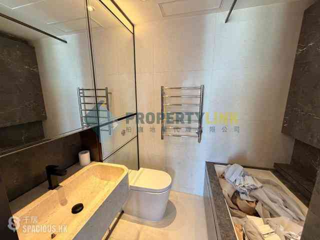 Mid Levels Central - Arezzo 11