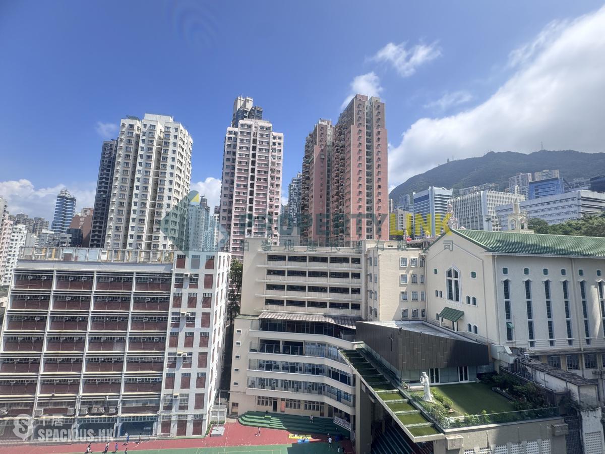 Shek Tong Tsui - Novum West 01