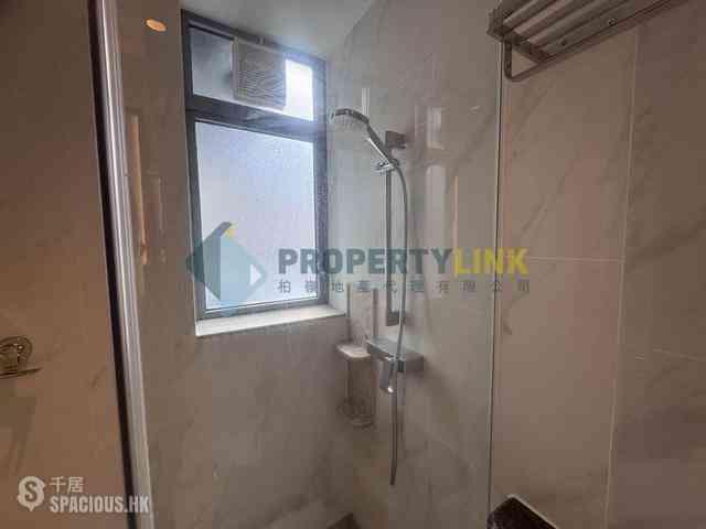 Shek Tong Tsui - Novum West 10