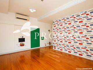 Pok Fu Lam - Aqua 33 08