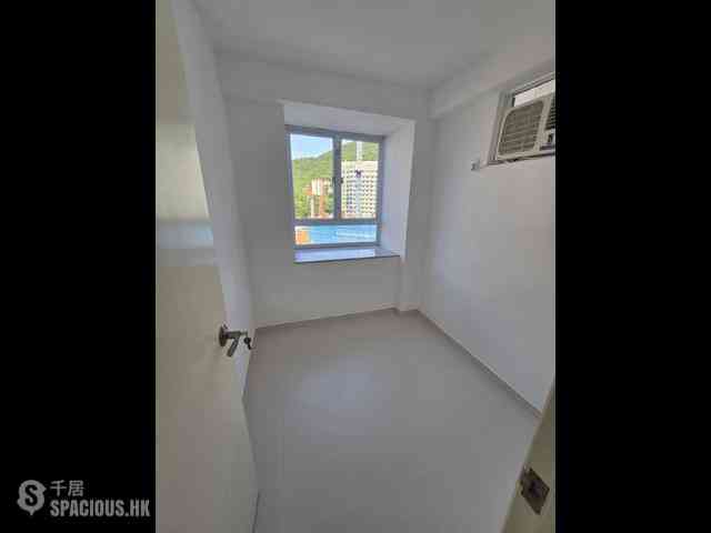 Kennedy Town - Smithfield Terrace Block B 02
