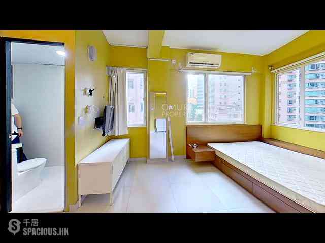 Sheung Wan - 40, Queen's Road West 10