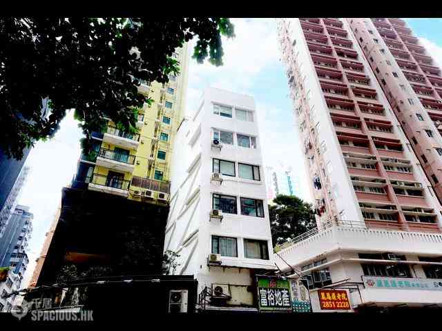 Sheung Wan - 40, Queen's Road West 13