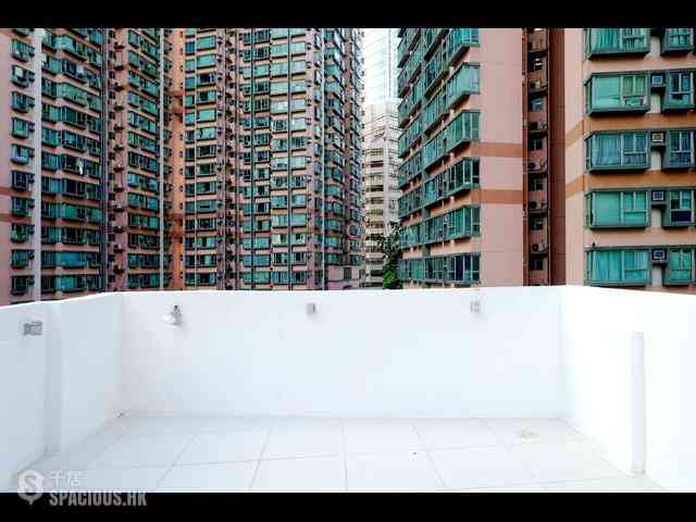 Sheung Wan - 40, Queen's Road West 18