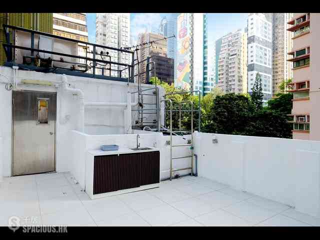 Sheung Wan - 40, Queen's Road West 21
