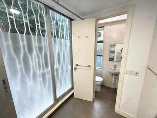 Mid Levels Central - Kam Yuen Mansion 06