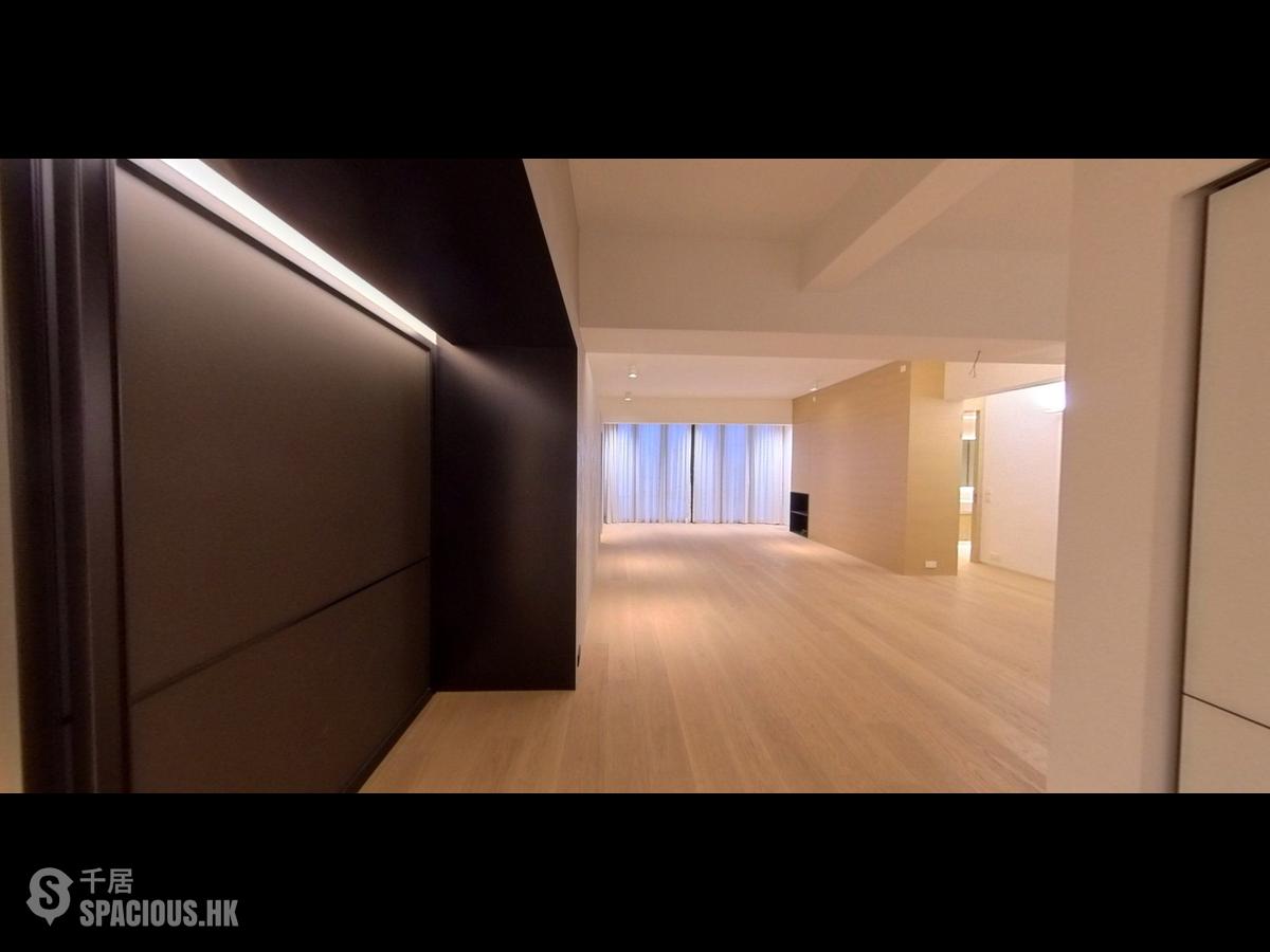 Mid Levels Central - Grosvenor House 01