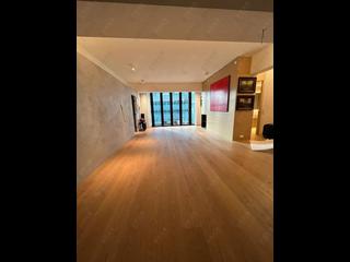 Mid Levels Central - Grosvenor House 03