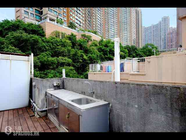 Happy Valley - Sports Mansion 35