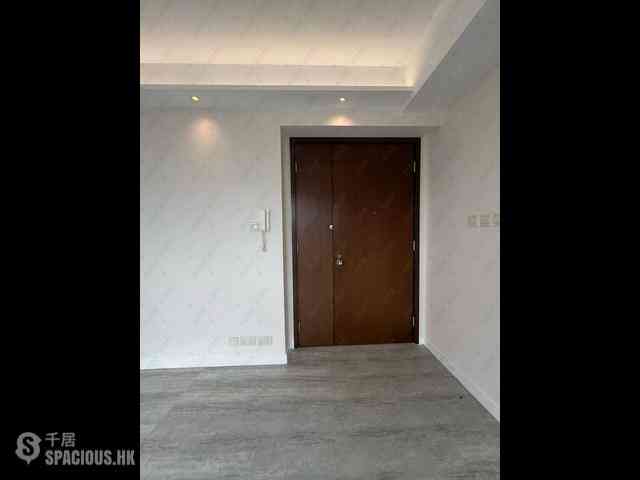 Sai Ying Pun - The Babington 21