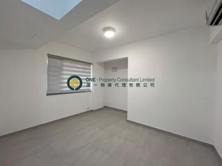 Sai Ying Pun - 33, Bonham Road 03