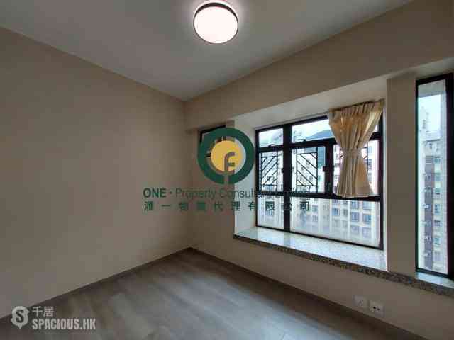 Kennedy Town - Wai Wah Court 09