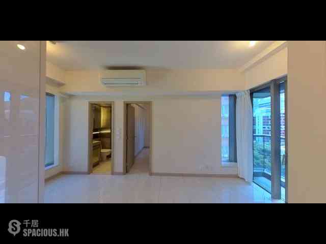 Sai Ying Pun - King's Hill 05