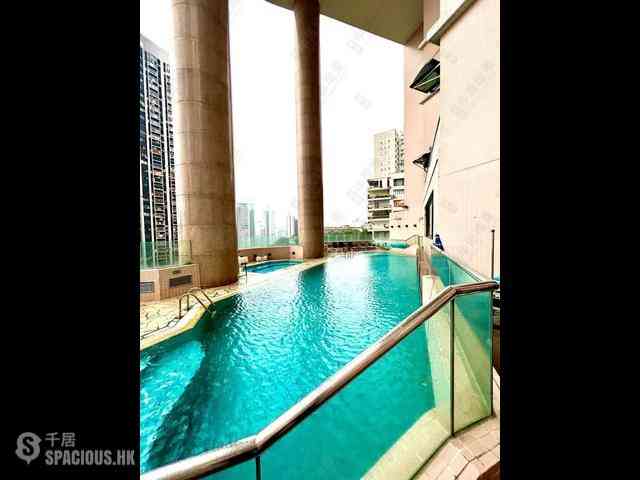 Mid Levels Central - Fairlane Tower 06