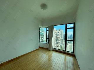 Mid Levels Central - Fairlane Tower 12