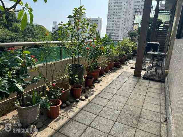 Pok Fu Lam - Regent Palisades Block 2 05