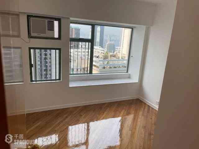Mid Levels Central - Robinson Place Block 2 07