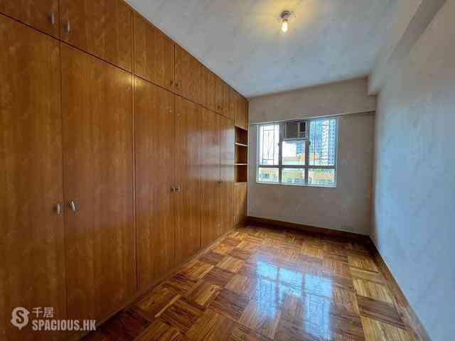 Mid Levels West - Realty Gardens Vienna Court (Block 5) 06