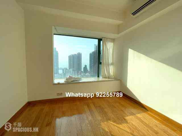 Kennedy Town - University Heights 05