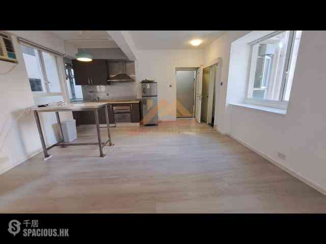 Mid Levels Central - Woodland Court 06