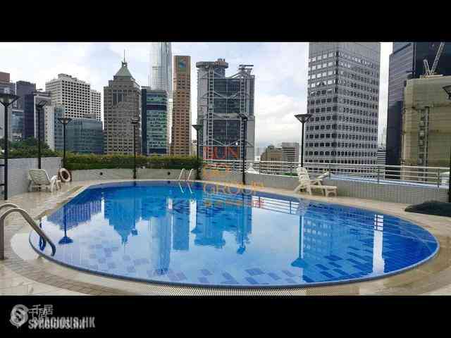 Central - The Royal Court 06