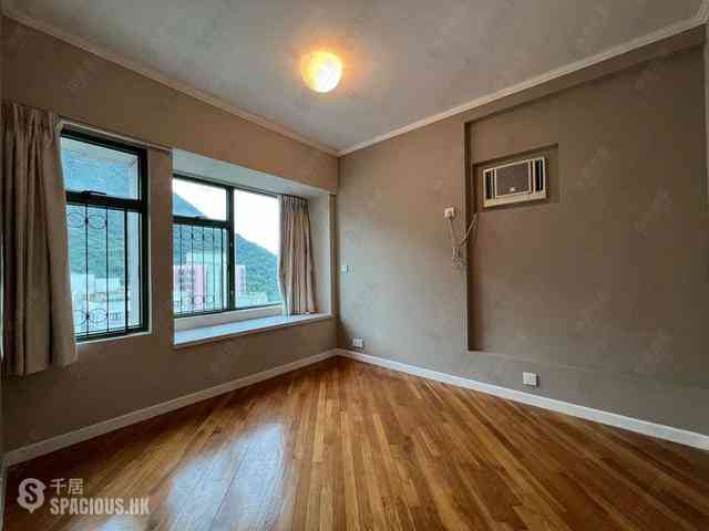 Mid Levels Central - Robinson Place Block 1 06
