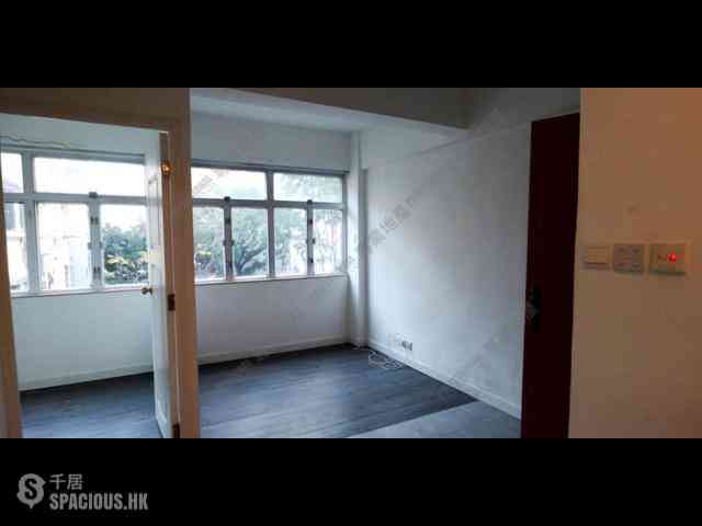 Soho - 37-39, Aberdeen Street 02