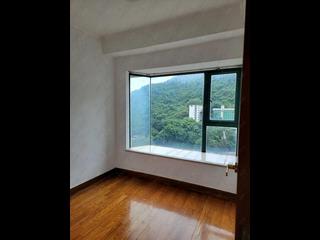 Shek Tong Tsui - Novum West Block 2 04