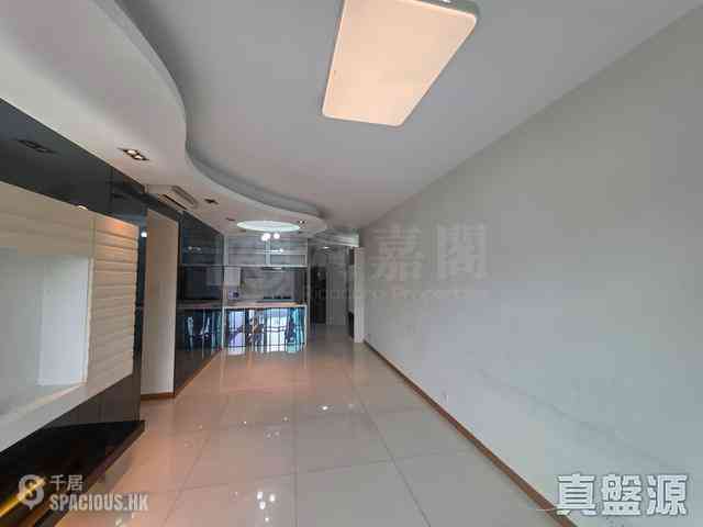 Tsim Sha Tsui - The Victoria Towers Tower 3 07