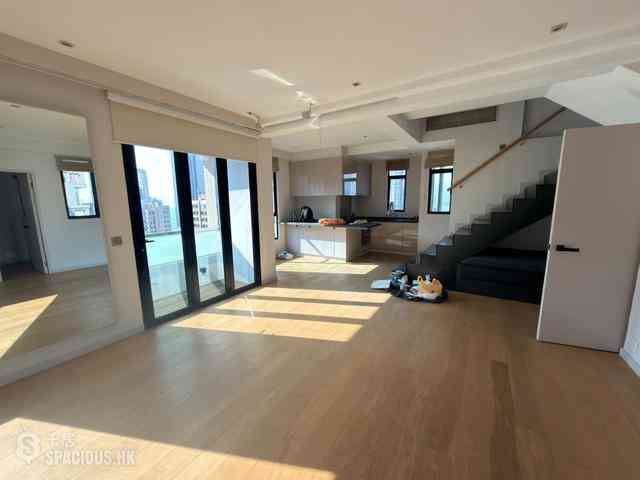 Sai Ying Pun - Elite Court 05