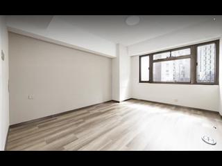 Mid Levels Central - 1, Robinson Road 13