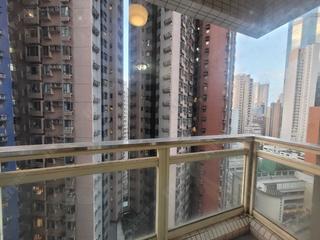 Soho - Centrestage 04