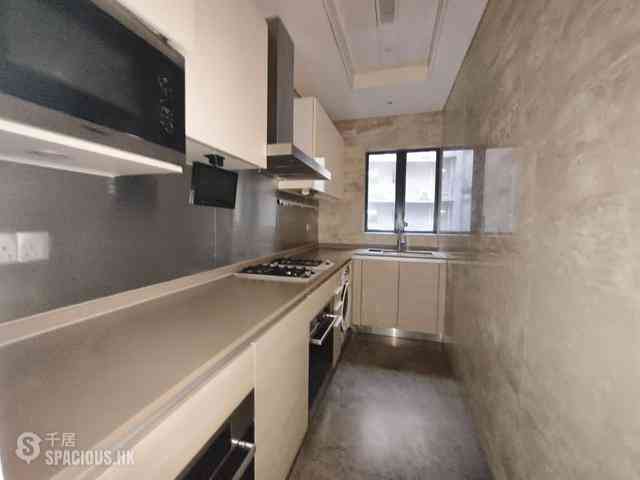 Jordan - Grand Austin Block 2 11
